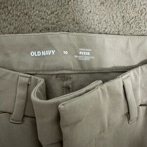Old Navy Men's High-Rise Pixie Pants - Khaki